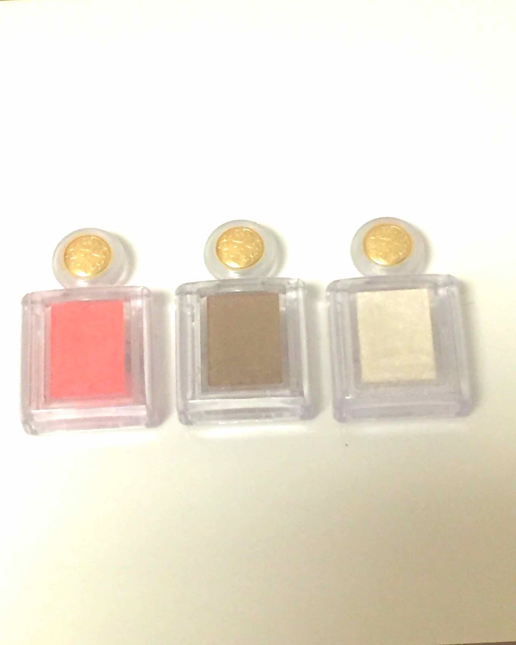 シャドーカスタマイズ/MAJOLICA MAJORCA/単色アイシャドウを使ったクチコミ（1枚目）