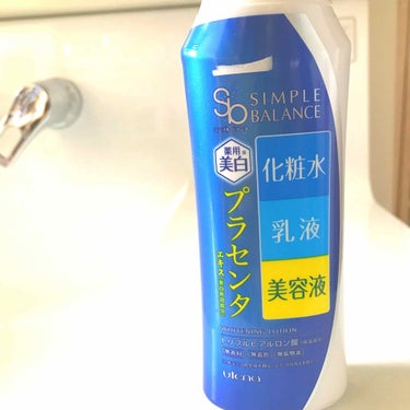 シンプルバランス 美白ローション

化粧水+乳液+美容液
乳液状の保湿液が水分・油分をバランスよく補給。ベタつかない使い心地で乾燥からお肌を守ります。 

美白有効成分 プラセンタエキス配合
メラニン生