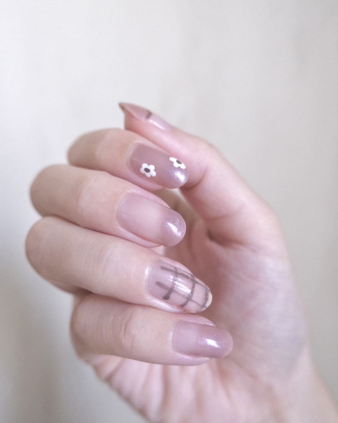 エモーティブネイルパフォーマー 04.LUST SICKNESS/DAZZSHOP/マニキュアを使ったクチコミ（3枚目）