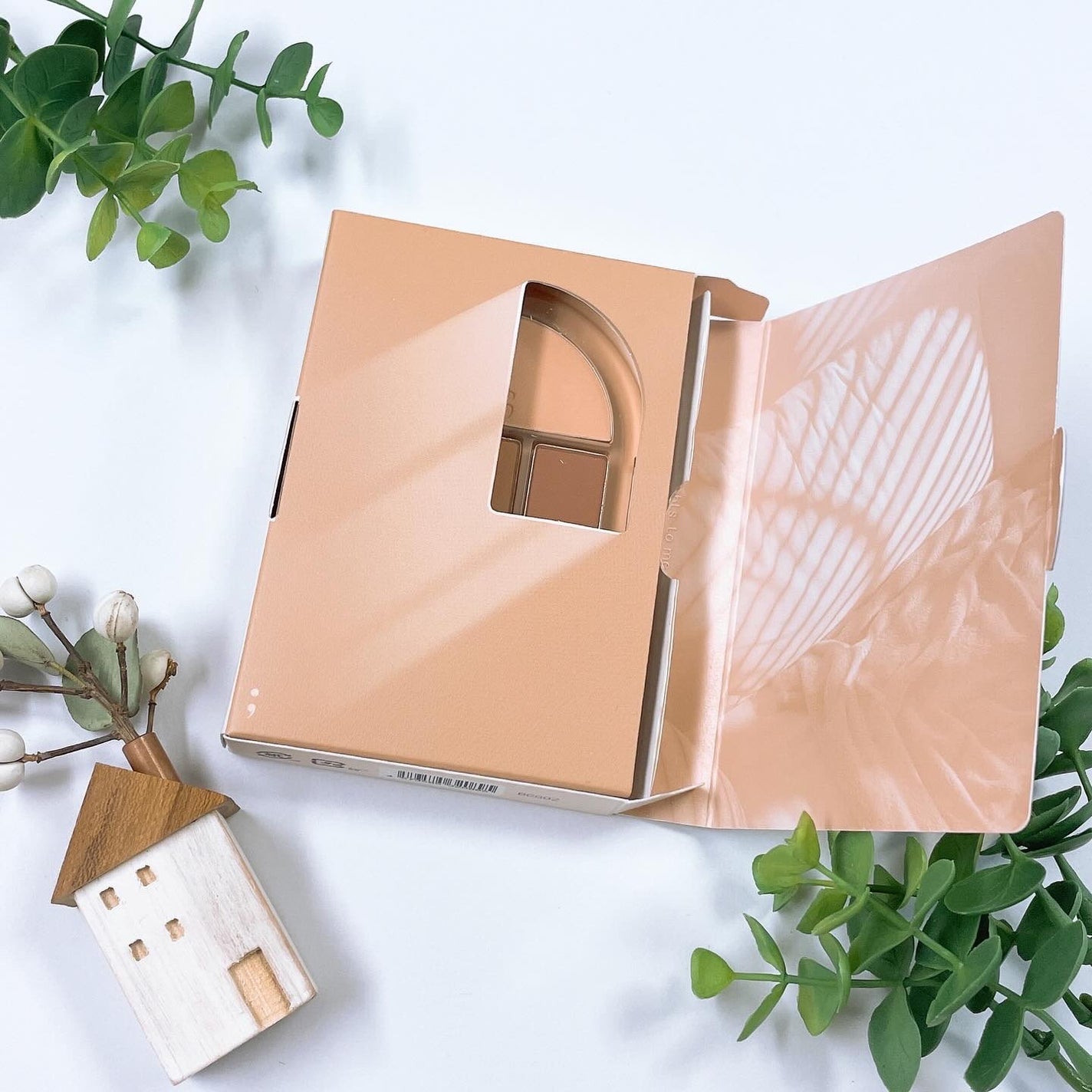 シンプレイン アイパレット/Sim;plain/アイシャドウパレットを使ったクチコミ(3枚目)