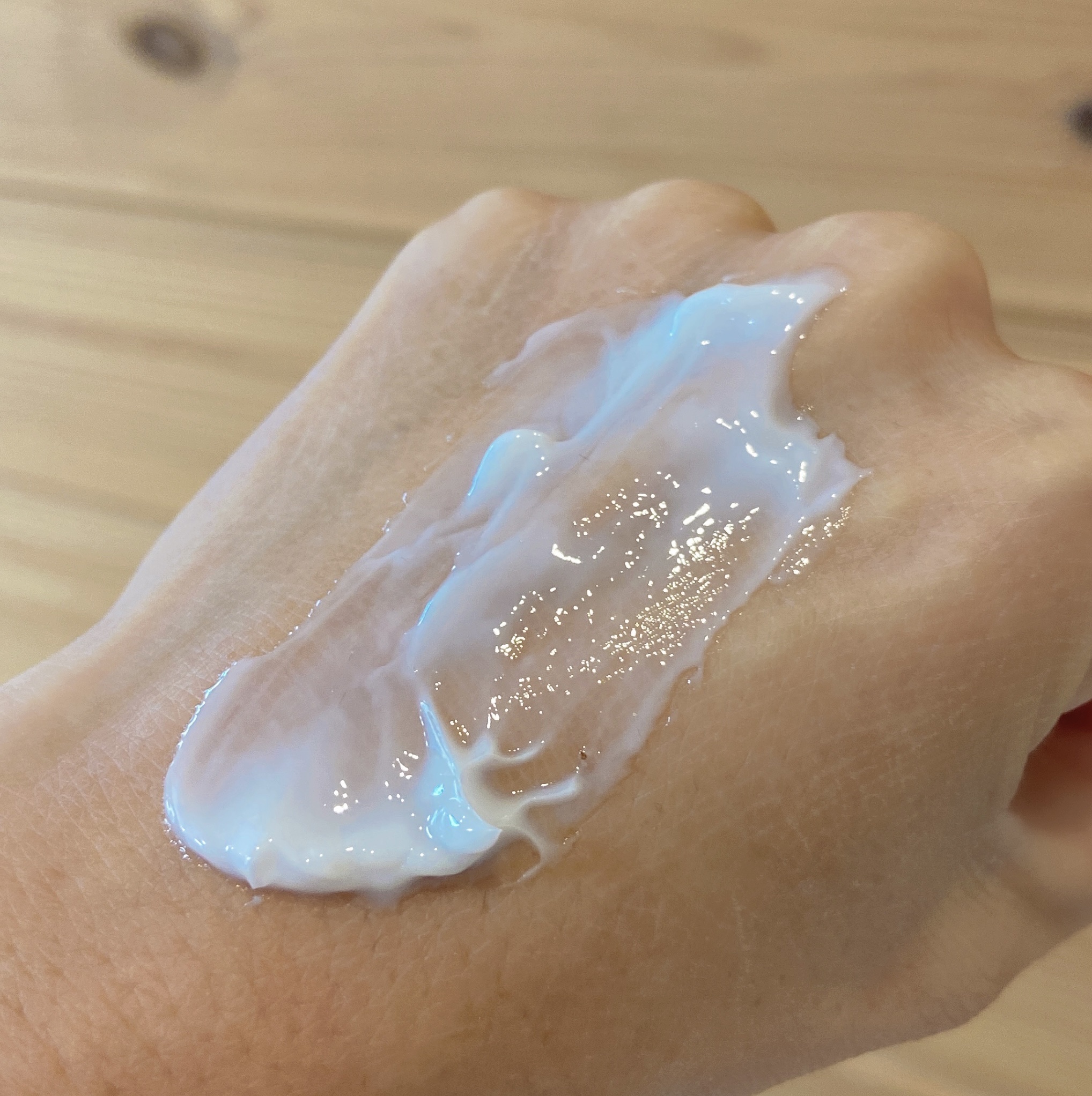 ちふれ パーフェクト メーク クレンジングのクチコミ「 880円‼️120g ‼️

ちふれパーフェクト メーク クレンジングが
優秀すぎて、無限リ.....」（3枚目）