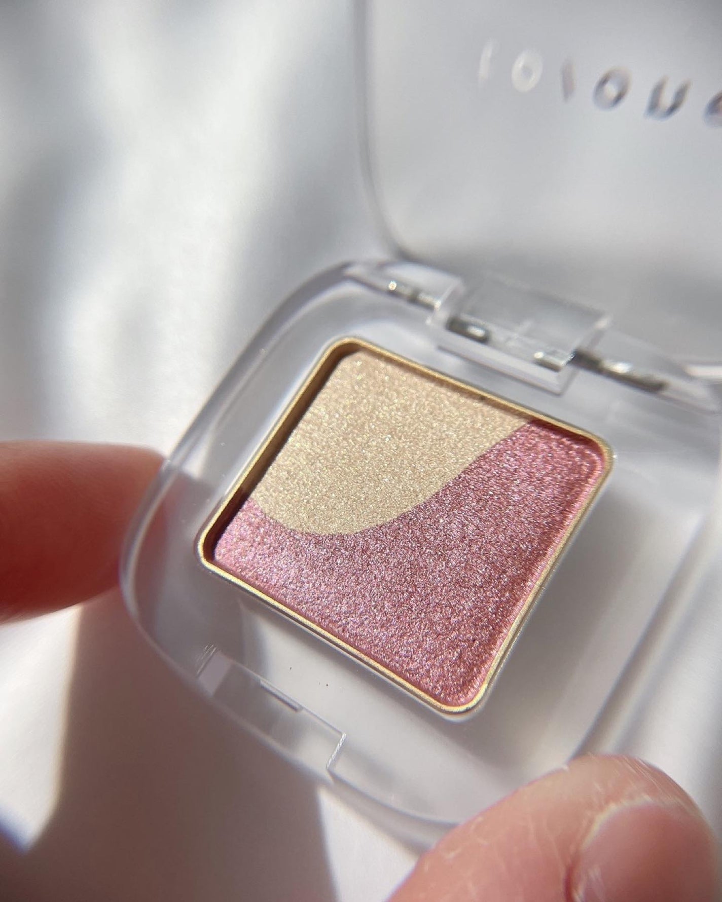 ホリデー メイクアップ コレクション 2023 /to/one/メイクアップキットを使ったクチコミ(5枚目)