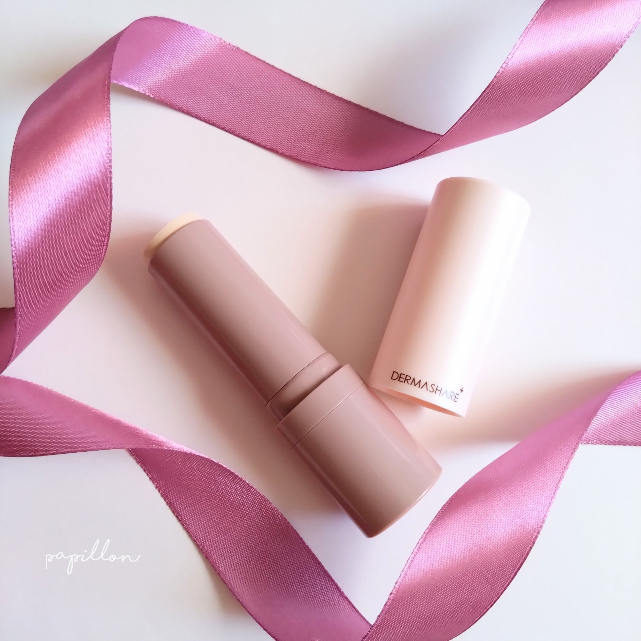 ヴィーガンナチュラルカバースティックファンデーション/DERMASHARE/その他ファンデーションを使ったクチコミ（3枚目）