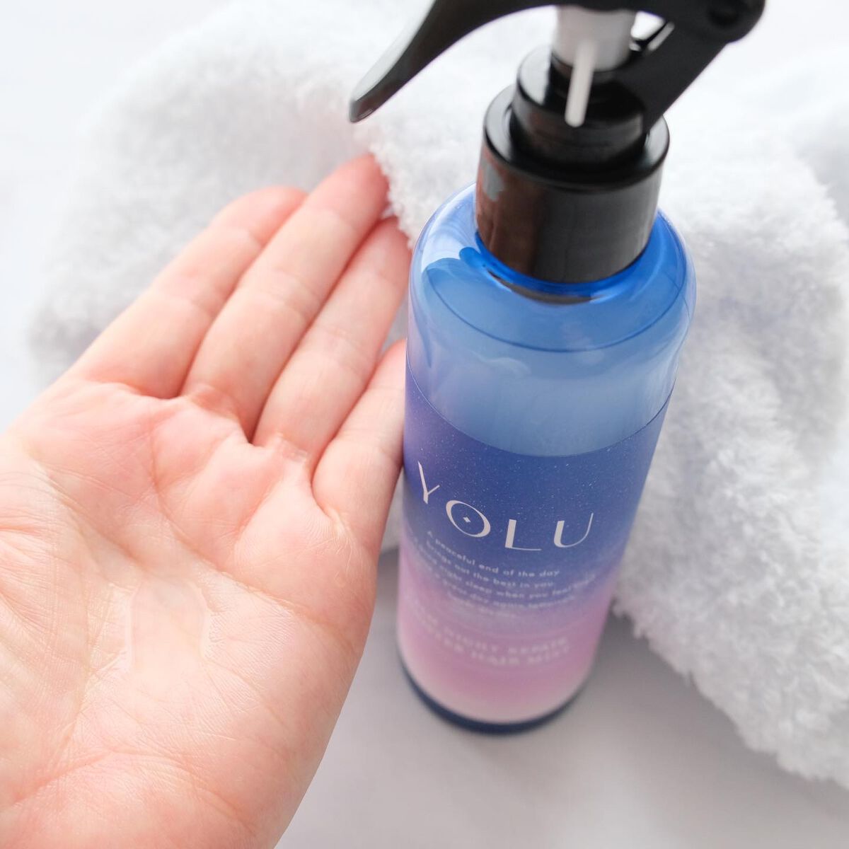 カームナイトリペアブースターヘアミスト/YOLU/プレスタイリング・寝ぐせ直しを使ったクチコミ（2枚目）