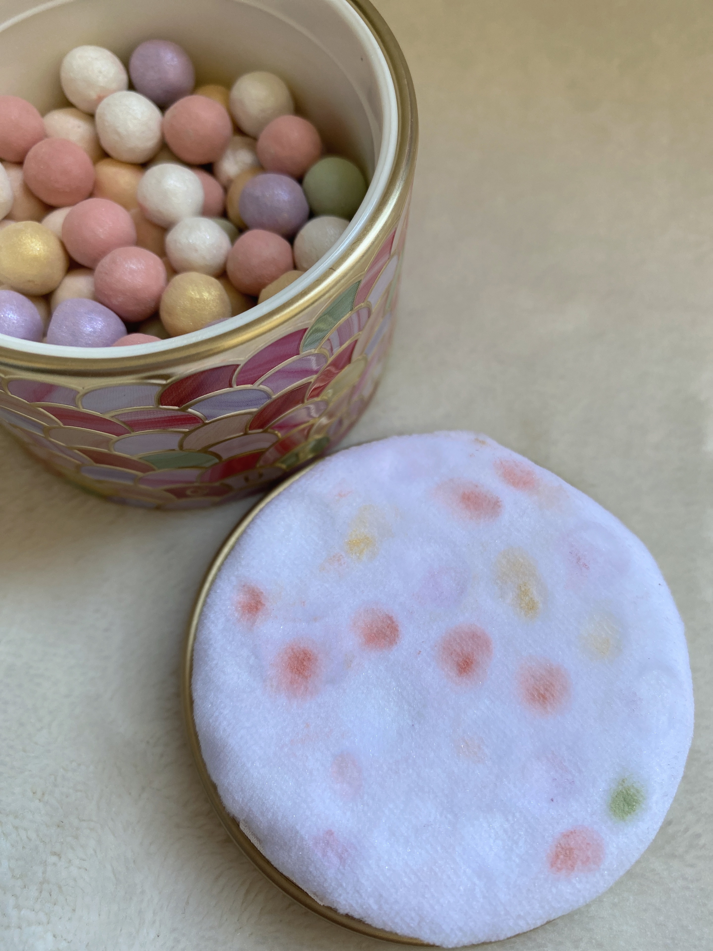 メテオリット ビーユ/GUERLAIN/フェイスパウダーを使ったクチコミ（3枚目）