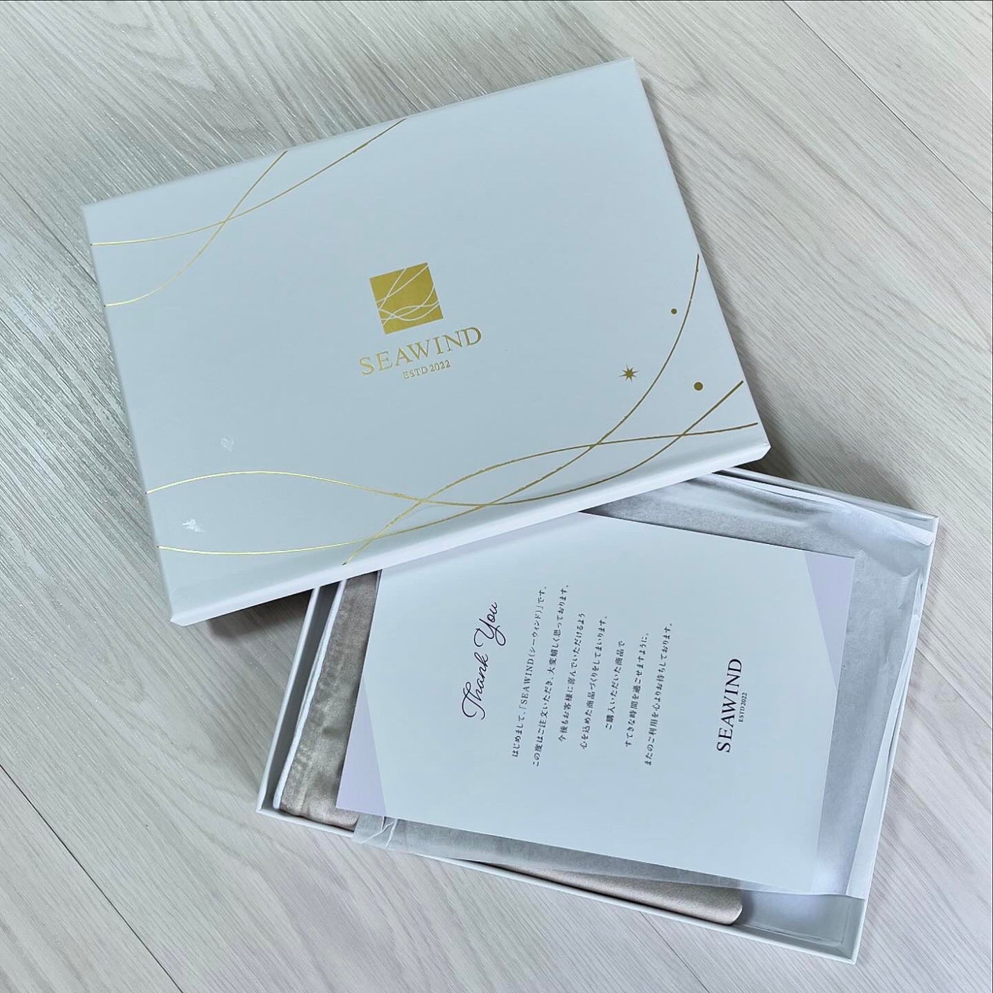 SEAWIND シルク枕カバー/SEAWIND/ヘアケアグッズを使ったクチコミ(2枚目)