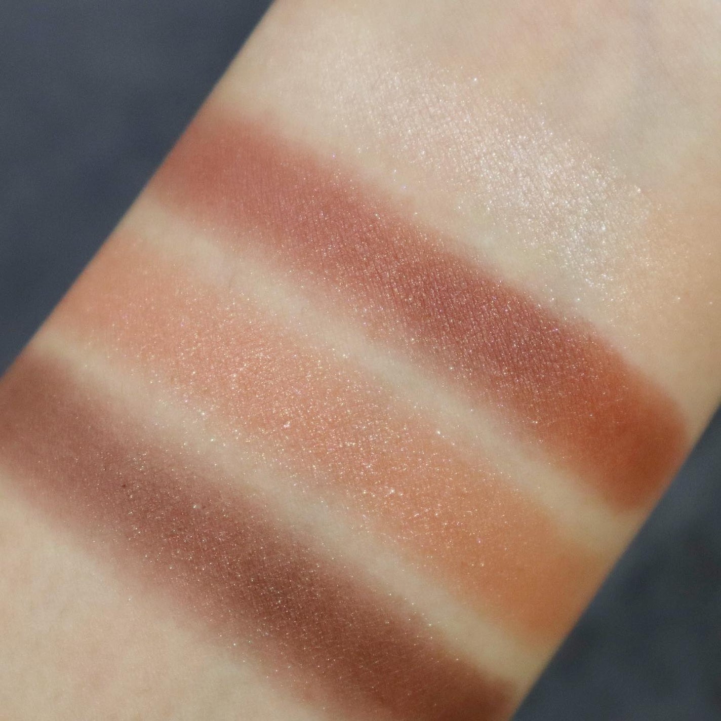 スキニーリッチシャドウ/excel/アイシャドウパレットを使ったクチコミ(3枚目)