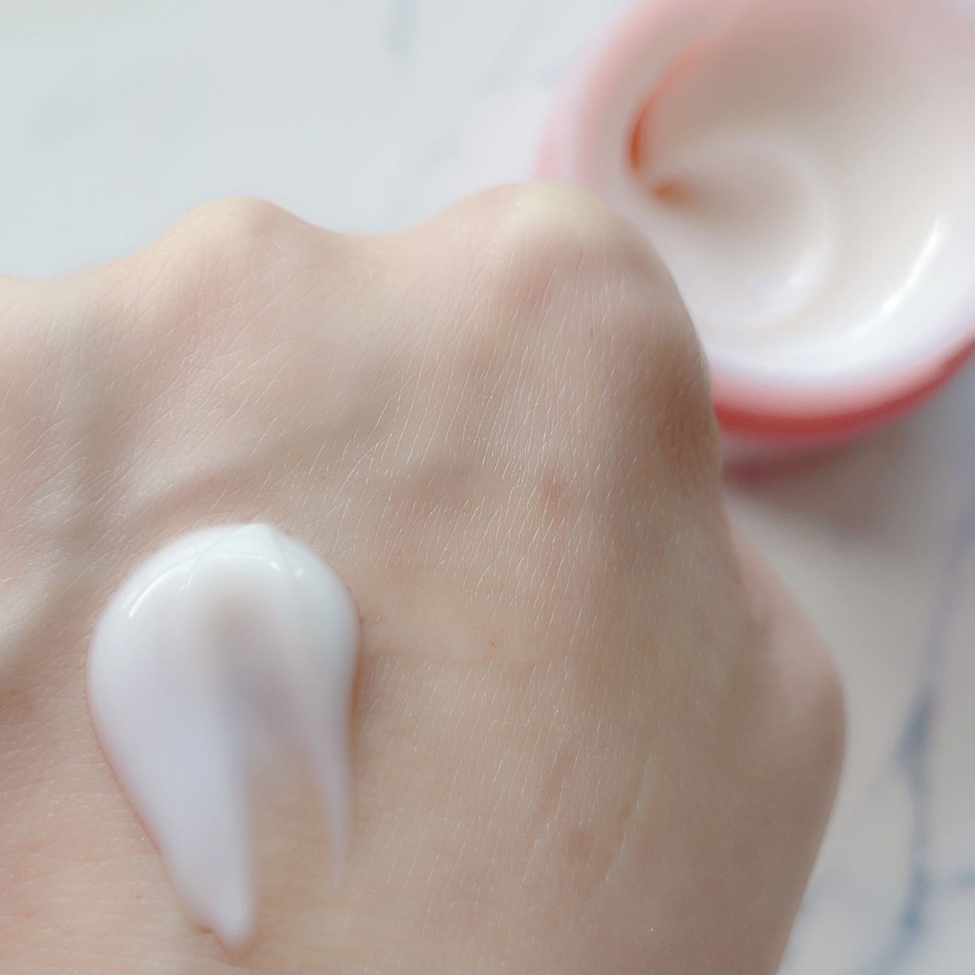 クレームハイパフォーマンス/フォアーネ/フェイスクリームを使ったクチコミ(5枚目)