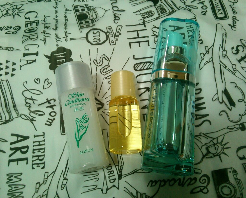 エクラフチュールd ファーストキット/ALBION/スキンケアキットを使ったクチコミ(3枚目)