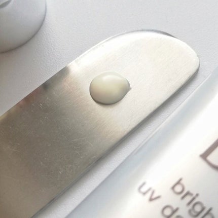 ブライトニングUVデイエッセンス/DEW/美容液を使ったクチコミ(3枚目)