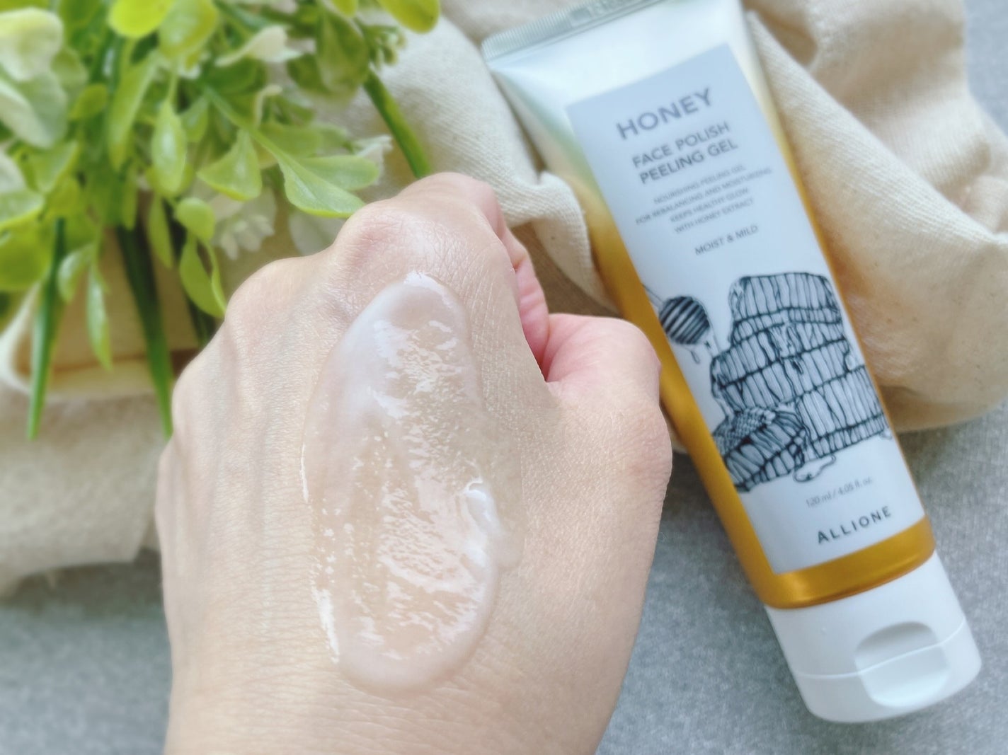 ぴぴちゃん22@フォロバ100% on LIPS 「ALLIONEピーリングジェルハニー🍯✨▶@mouda_kor..」(3枚目)