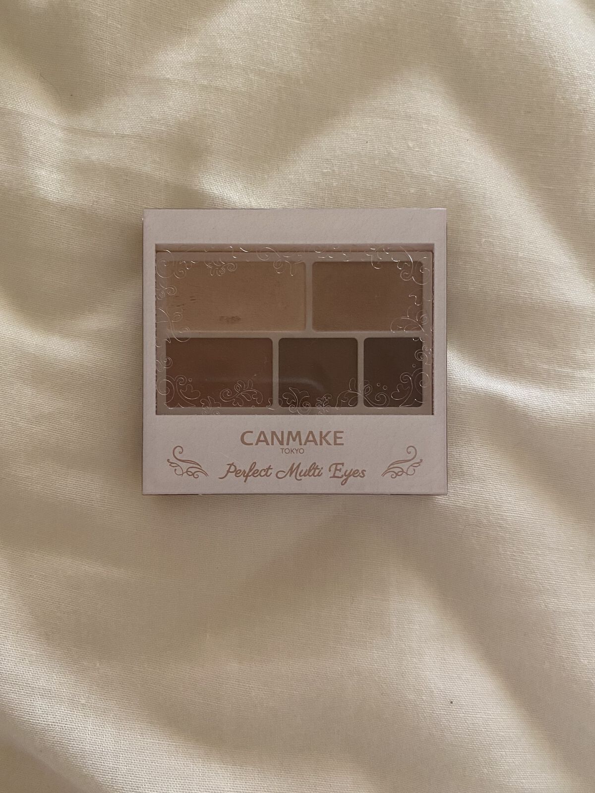 パーフェクトマルチアイズ/キャンメイク/アイシャドウパレットを使ったクチコミ（1枚目）