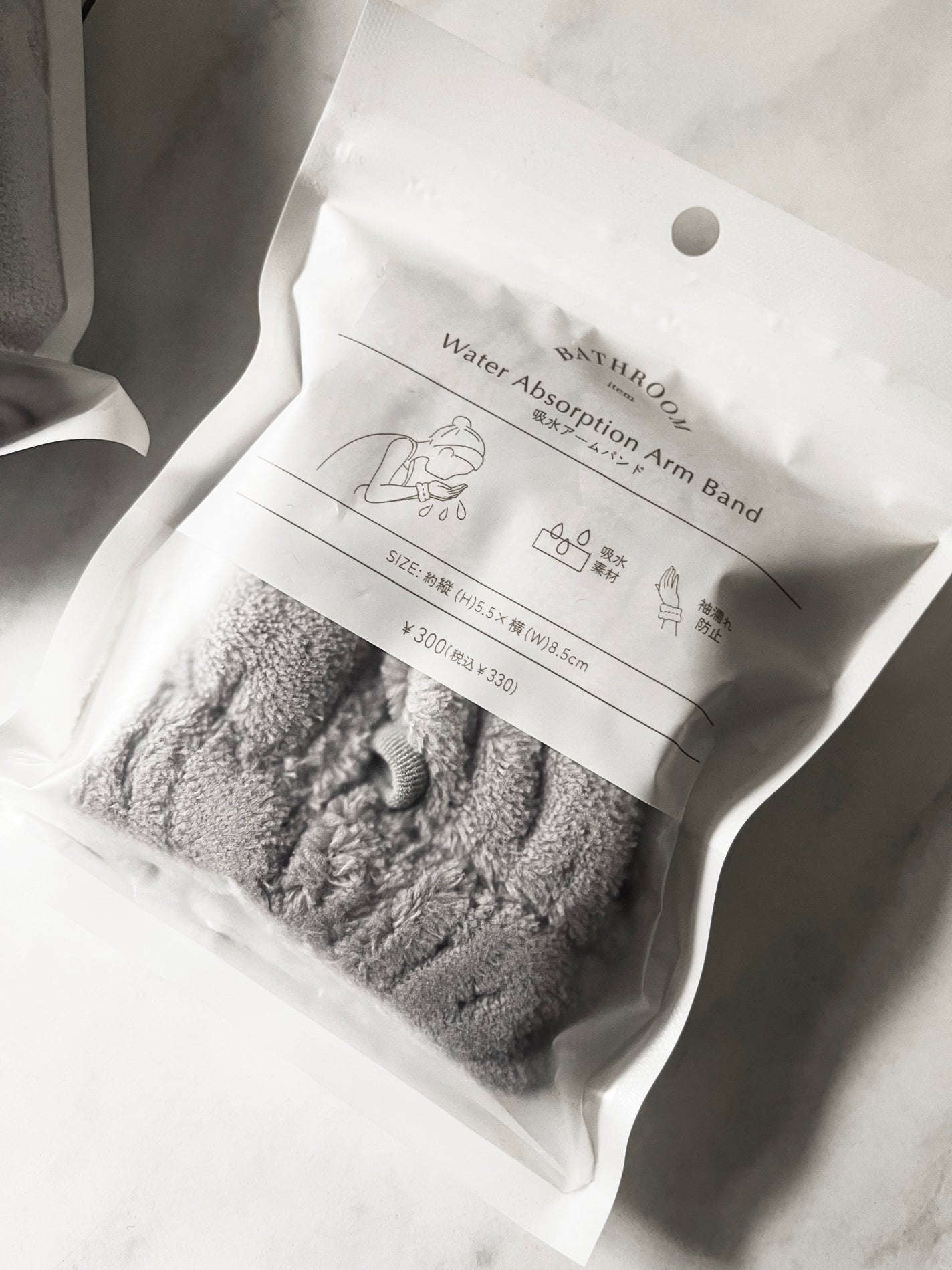 r0211 on LIPS 「スリコ購入品☀︎吸水ヘアキャップお風呂から上がったらタオルの摩..」(2枚目)