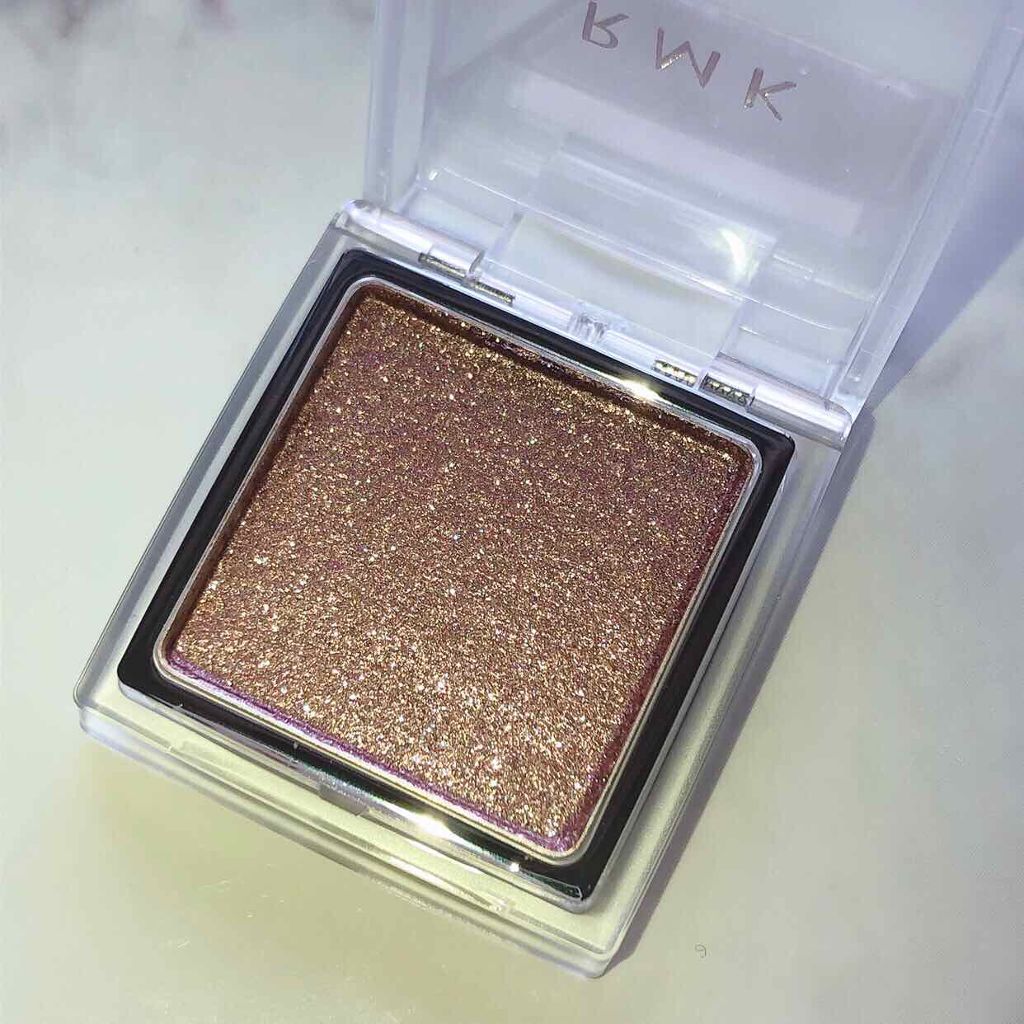 インジーニアス パウダーアイズ N/RMK/単色アイシャドウを使ったクチコミ（3枚目）