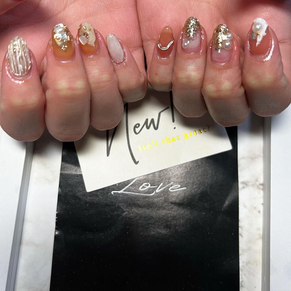 cst on LIPS 「#nuancenail#ゴールドネイル#トレンド💅#ネイル好き..」(2枚目)