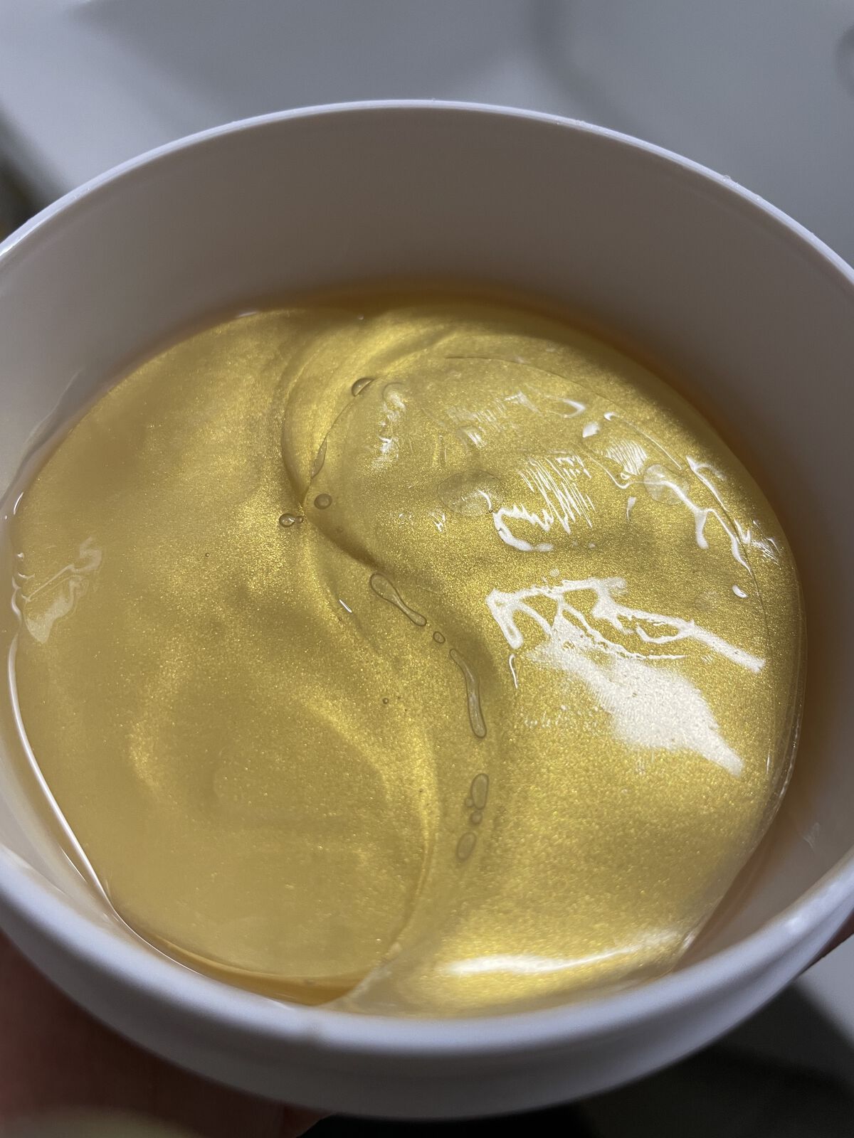 ゴールドハイドロゲルアイパッチ/Idealove/アイケア・アイクリームを使ったクチコミ（3枚目）