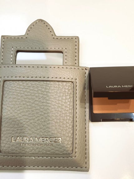 ミニ キャビアスティック デュエット/ローラ メルシエ/メイクアップキットを使ったクチコミ(6枚目)