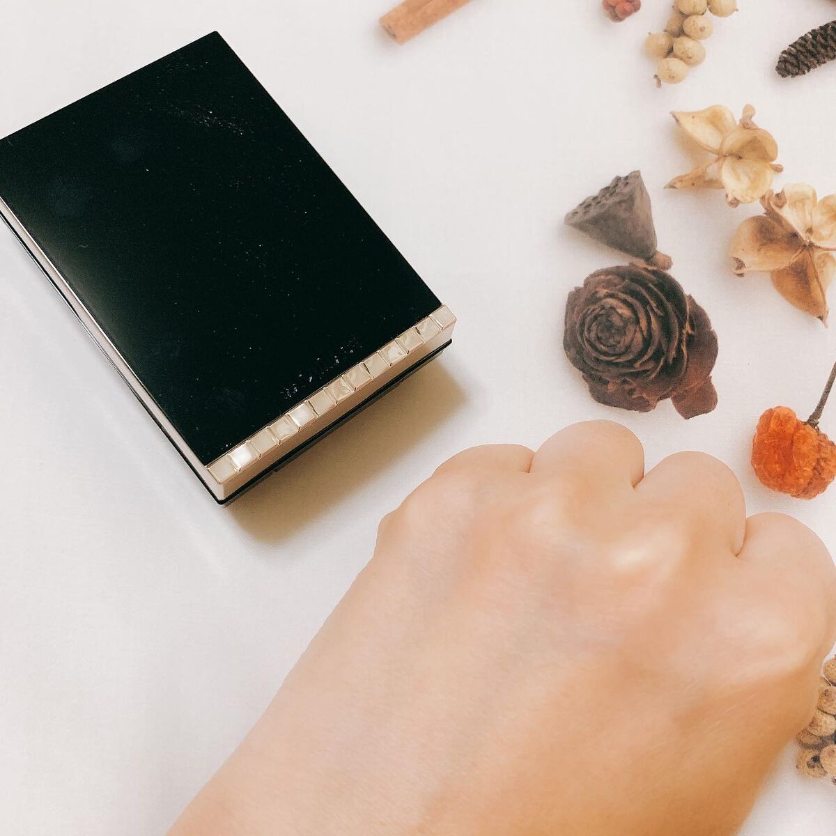 ドラマティックパウダリー EX/マキアージュ/パウダーファンデーションを使ったクチコミ(3枚目)