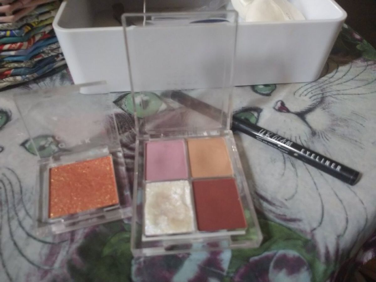 シングルアイシャドウ/aZTK/単色アイシャドウを使ったクチコミ（1枚目）