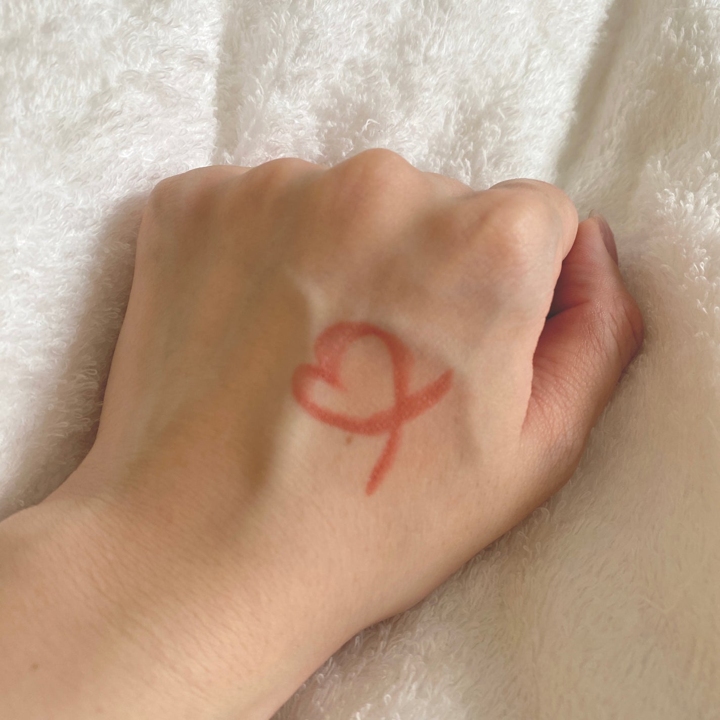 女王のカメオリップスティック/COLORROSE/口紅を使ったクチコミ(2枚目)