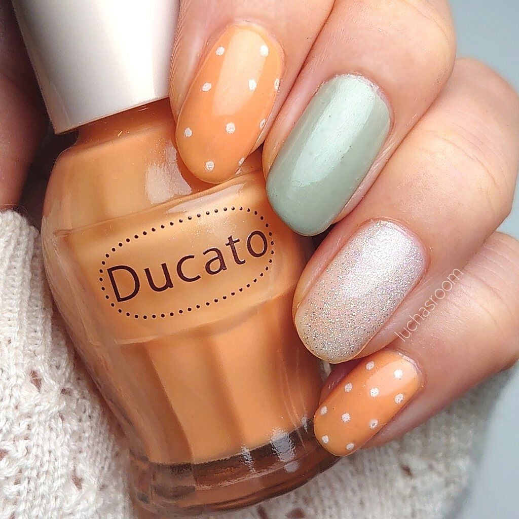 カラフルネイルズ/キャンメイク/マニキュアを使ったクチコミ(1枚目)