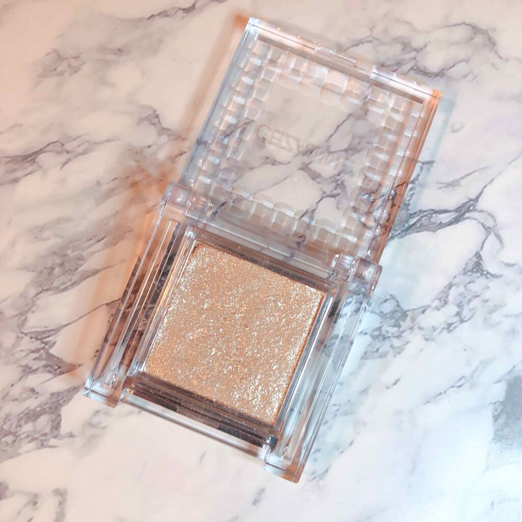 シングルカラーアイシャドウ/CEZANNE/単色アイシャドウを使ったクチコミ（1枚目）