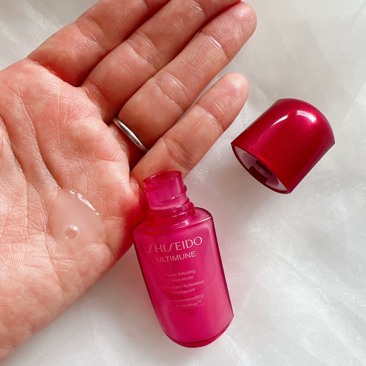 アルティミューン パワライジング コンセントレート Ⅲn/SHISEIDO/美容液を使ったクチコミ(3枚目)