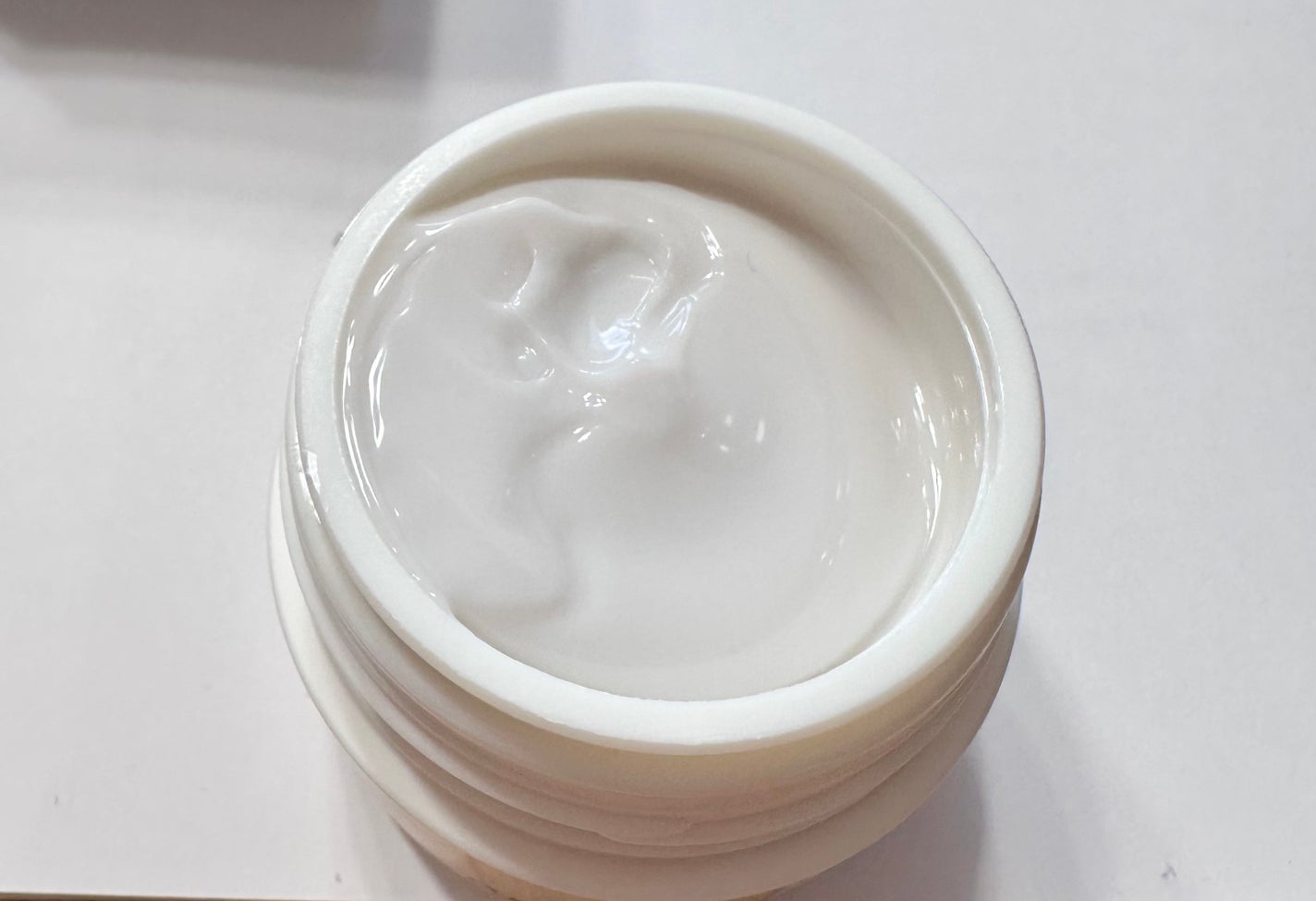 ディセンシア クリーム/DECENCIA/フェイスクリームを使ったクチコミ(2枚目)