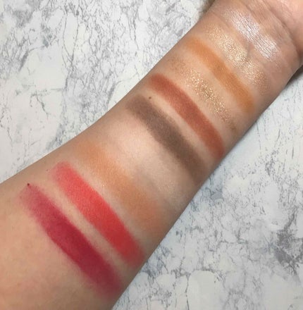 bh cosmetics NAUGHTYのクチコミ「bh cosmeticsのnaughtyパレット。スウォッチとメイクした写真も付けました。
.....」(3枚目)