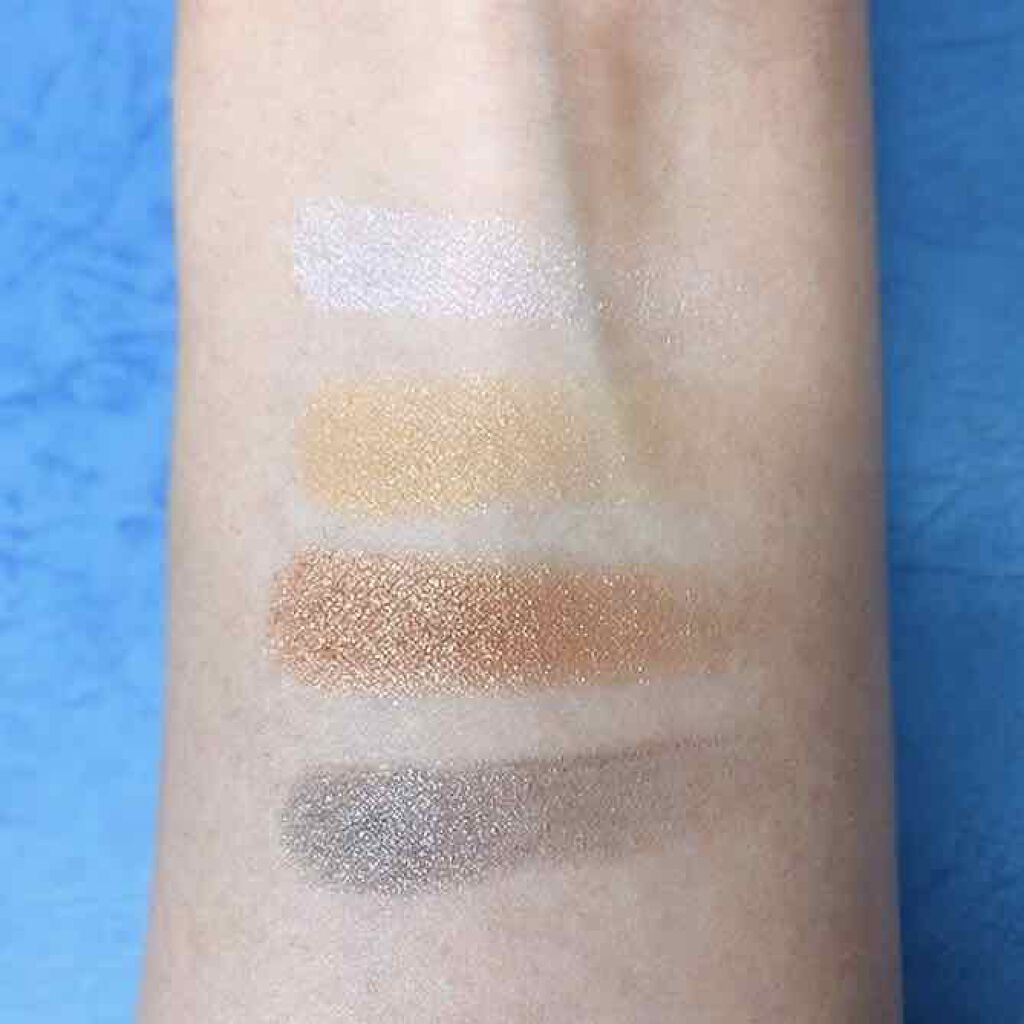 ミネラルクラッシィシャドー/エトヴォス/アイシャドウパレットを使ったクチコミ（2枚目）