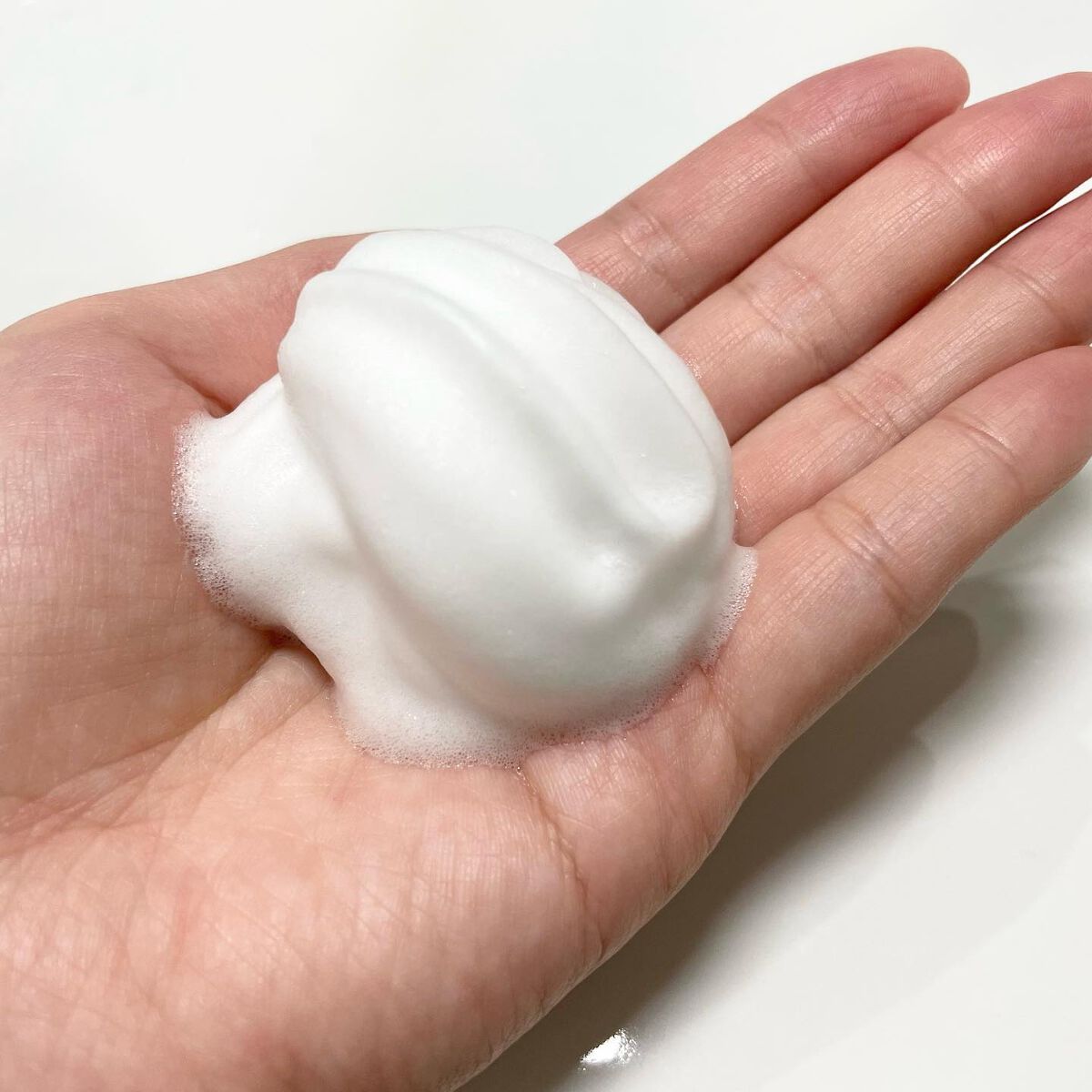 ザ ボディ 泡タイプ ピュアリーサボンの香り/ビオレu/ボディソープを使ったクチコミ（2枚目）