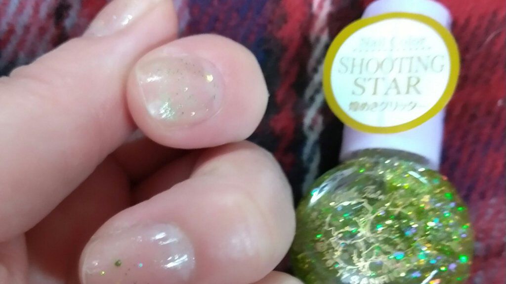 キキララ ネイル/DAISO/マニキュアを使ったクチコミ(1枚目)