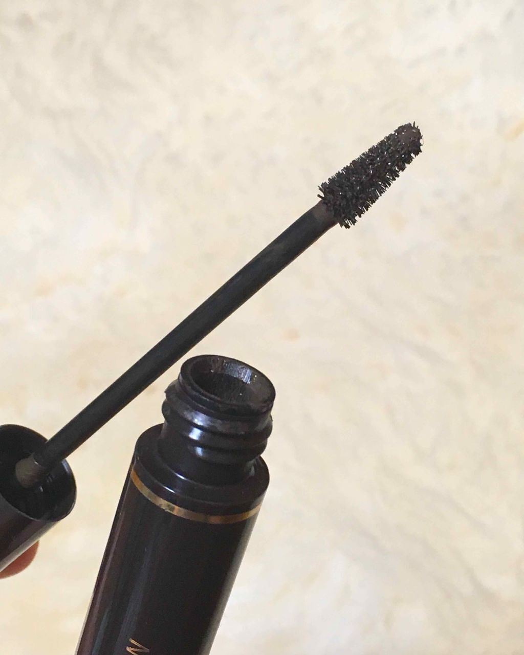 クチュール ブロウ スカルプトマスカラ/YVES SAINT LAURENT BEAUTE/眉マスカラを使ったクチコミ(2枚目)