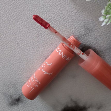 ウォータリーティントリップ/CEZANNE/リップティントを使ったクチコミ(2枚目)