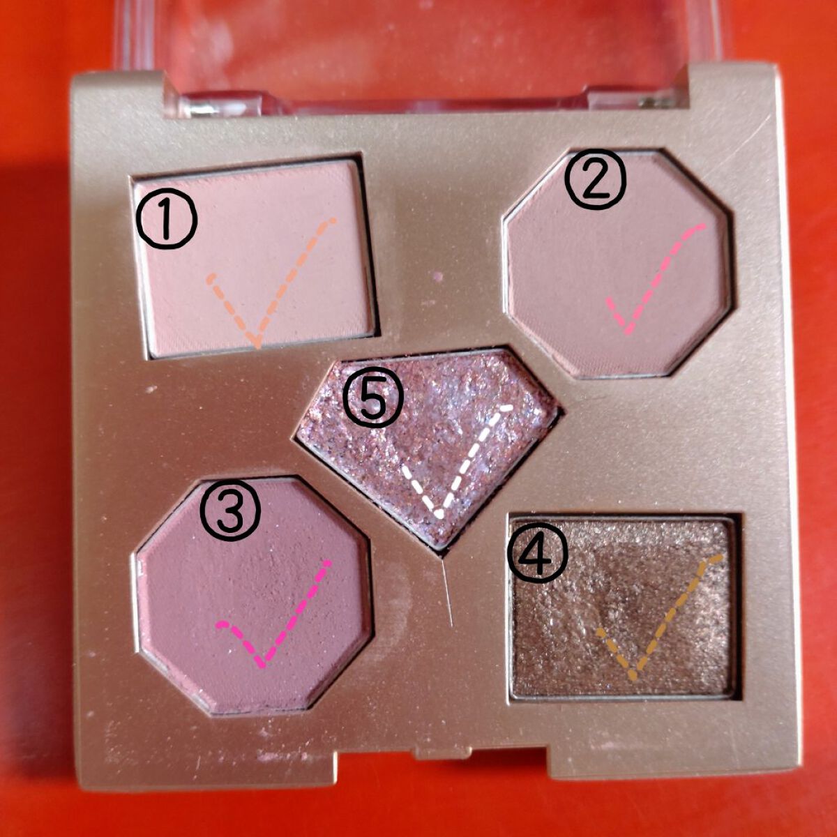 ラックスオンマイアイズ オーロラライト/VAVI MELLO/マルチパレットを使ったクチコミ（2枚目）