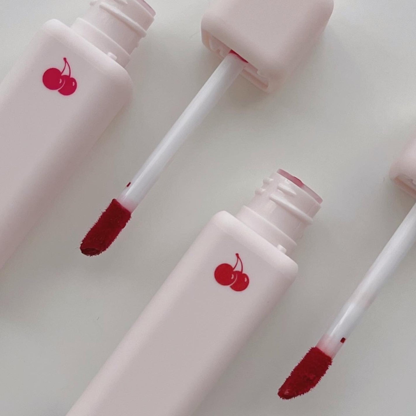 チューインガムベルベットティント/KIRSH(キルシー)/リップティントを使ったクチコミ(3枚目)