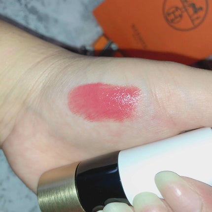 〈ルージュ・エルメス〉 ルージュ ア レーヴル サティネ/エルメス/口紅を使ったクチコミ(3枚目)