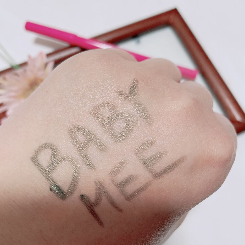 ニュアンスカラーライナー グラスグリーン/BABYMEE/ペンシルアイライナーを使ったクチコミ（3枚目）