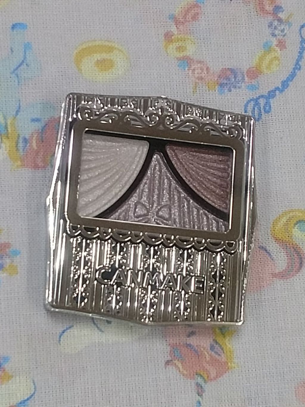 ジューシーピュアアイズ/キャンメイク/アイシャドウパレットを使ったクチコミ(1枚目)