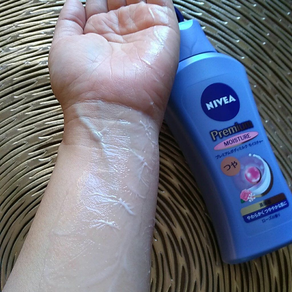 ニベア プレミアムボディミルク モイスチャー/ニベア/ボディミルクを使ったクチコミ(3枚目)