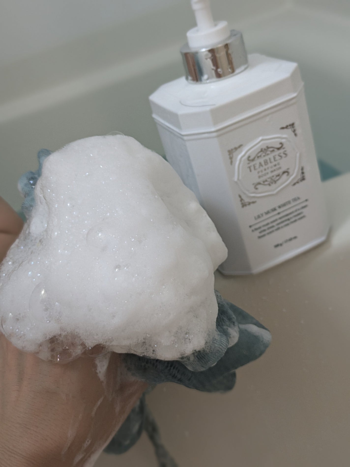 パフュームボディウォッシュ リリームスクホワイトティー/TEABLESS/ボディソープを使ったクチコミ(5枚目)