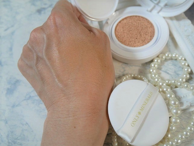 ミネラルトーンアップクッションBB /ONLY MINERALS/クッションファンデーションを使ったクチコミ(3枚目)
