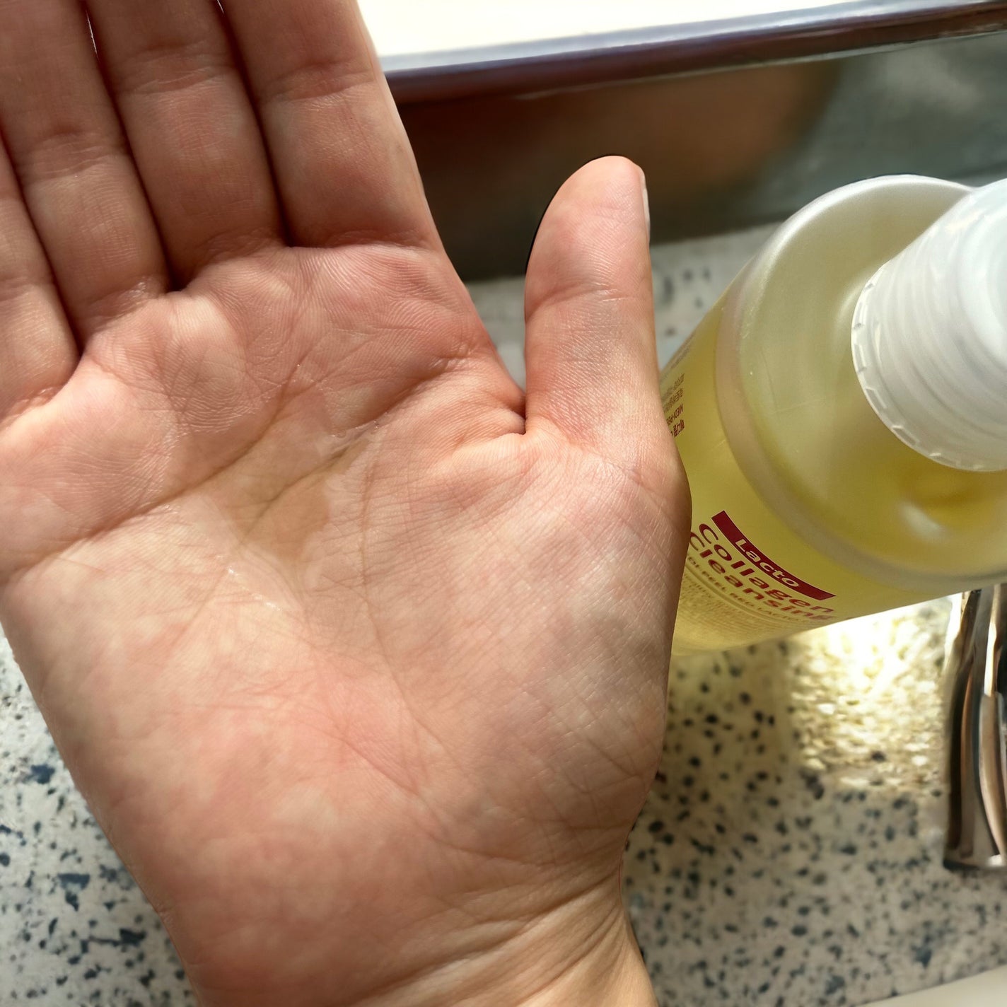 レッドラクトコラーゲンクレンジングオイル/MEDIPEEL/オイルクレンジングを使ったクチコミ(3枚目)