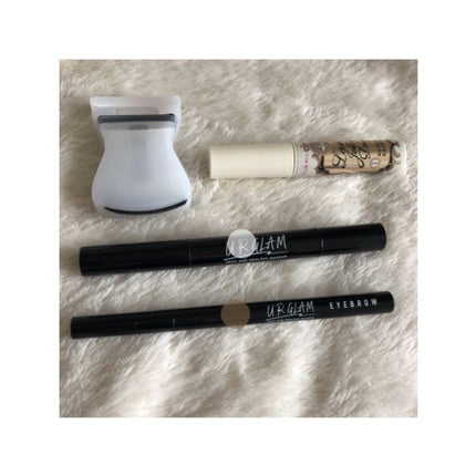 UR GLAM COVER&HIGHLIGHT CONCEALER/U R GLAM/リキッドコンシーラーを使ったクチコミ(4枚目)