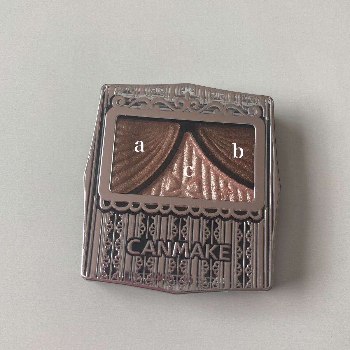 ジューシーピュアアイズ/キャンメイク/アイシャドウパレットを使ったクチコミ（2枚目）