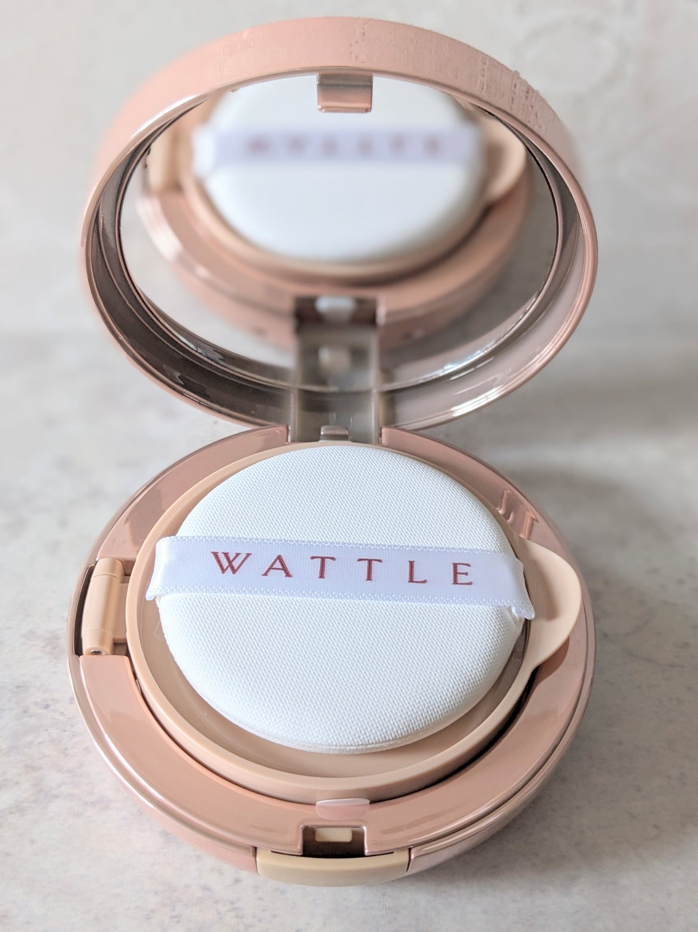WATTLEクッションファンデーション/WATTLE/クッションファンデーションを使ったクチコミ(4枚目)
