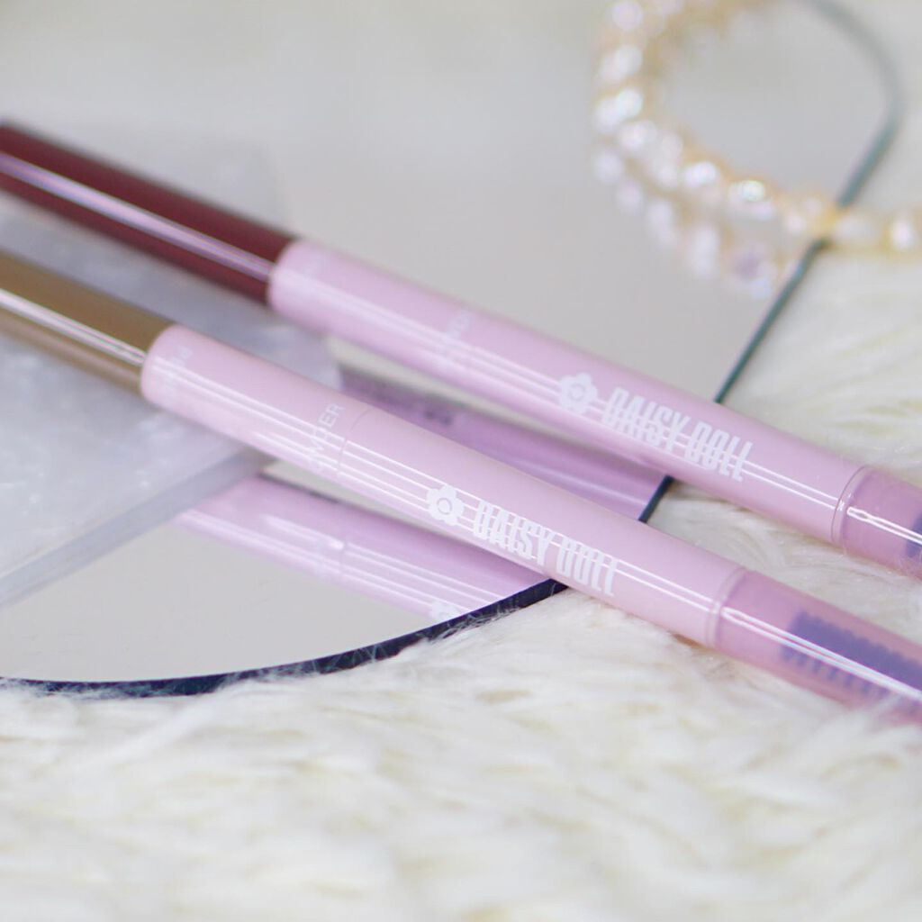 デュアル カラー スティック/DAISY DOLL by MARY QUANT/スティックアイシャドウを使ったクチコミ(9枚目)