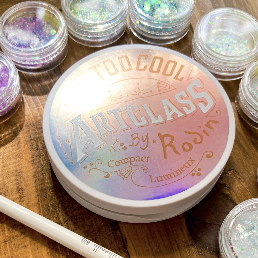 アートクラス バイ ロダン ルミネージュ バーニッシュ/too cool for school/プレストパウダーを使ったクチコミ（1枚目）