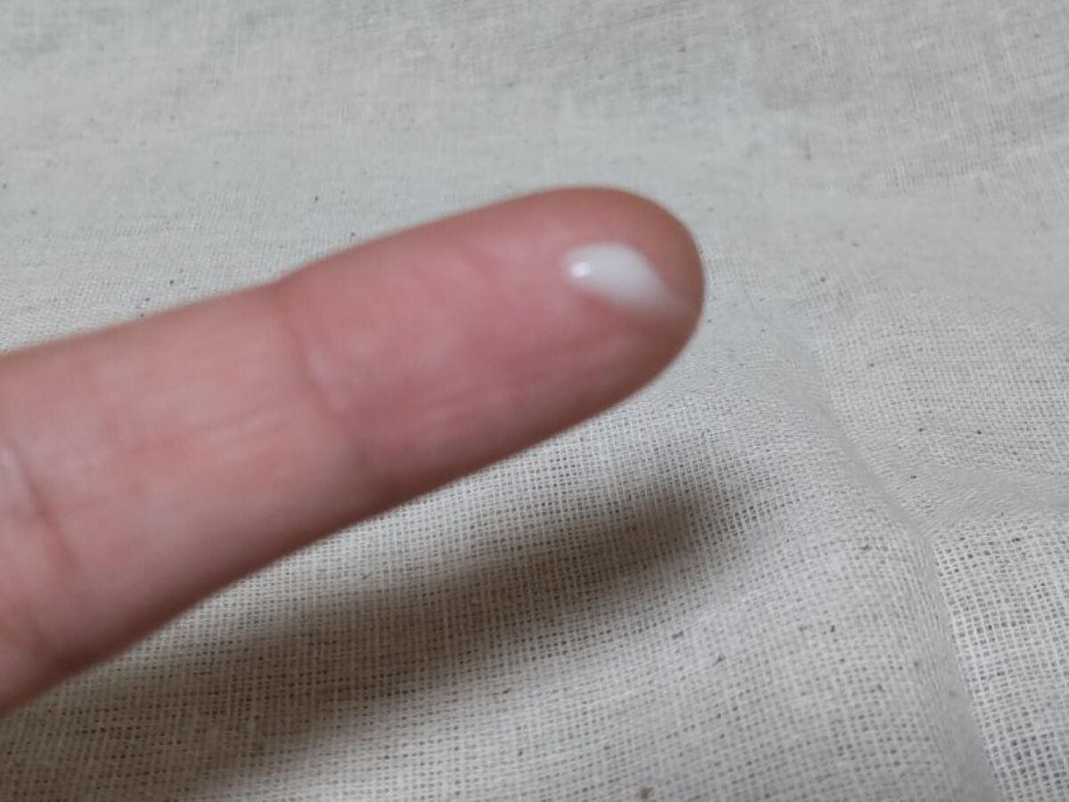 リンクルホワイトアイクリーム/CEZANNE/アイケア・アイクリームを使ったクチコミ(4枚目)