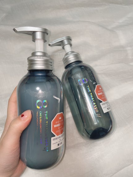 エイトザタラソ エイトザタラソ ユー CBD&リフレッシング クレンズ 美容液シャンプー/CBD&バランシング ダメージリペア 美容液ヘアトリートメントのクチコミ「
エイトザタラソユー
💙CBD*&リフレッシング クレンズ美容液シャンプー
💙CBD*&バラ.....」(3枚目)